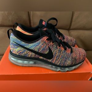 Nike Flynit Max